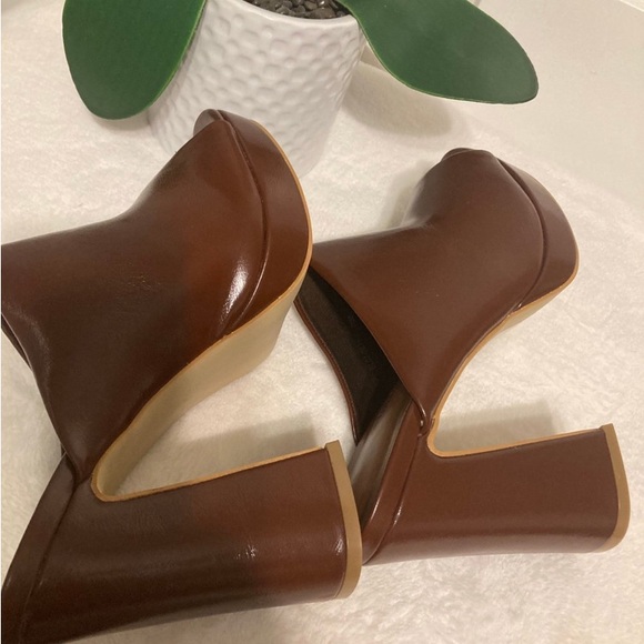 Unique Vintage Brown Beautiful Mules size 7 - Picture 3 of 9